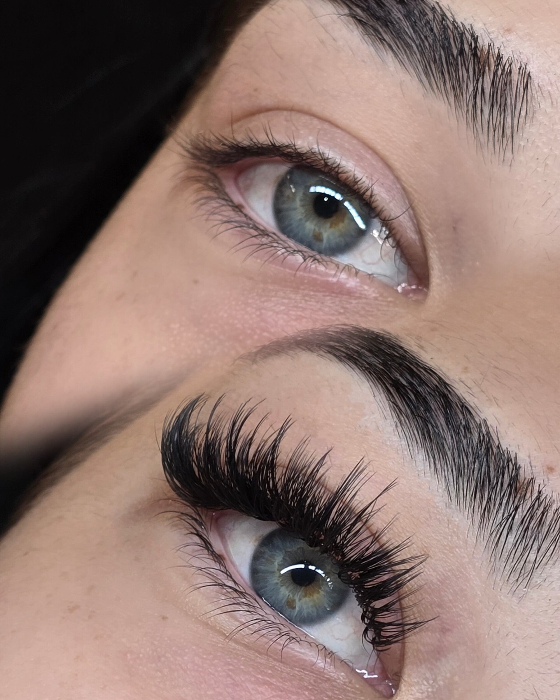 WAGGA WAGGA Cashmere Ellipse Russian Volume Masterclass