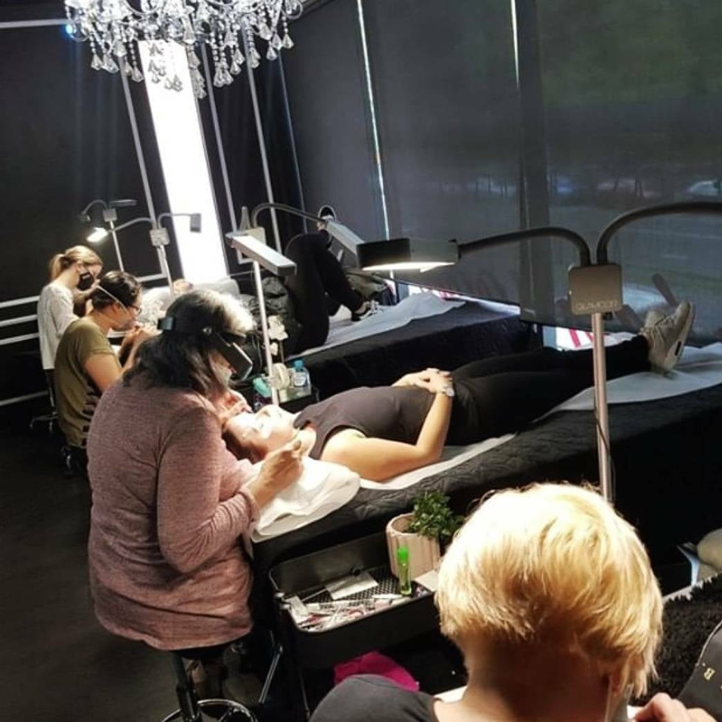 NAPIER - Cashmere Ellipse Russian Volume Masterclass MAY 5th 2025